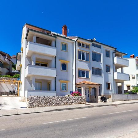Apartments With A Parking Space Mali Lošinj Extérieur photo
