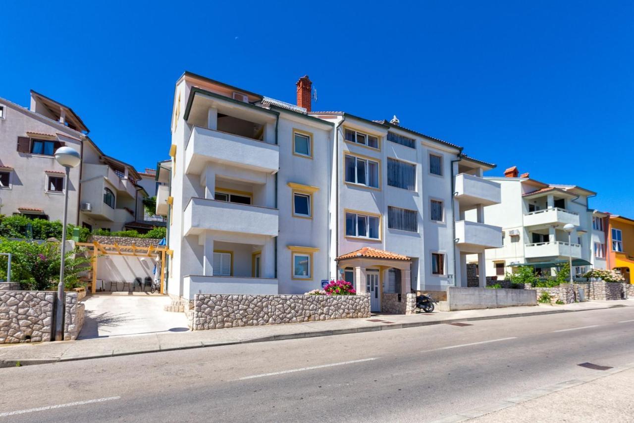 Apartments With A Parking Space Mali Lošinj Extérieur photo