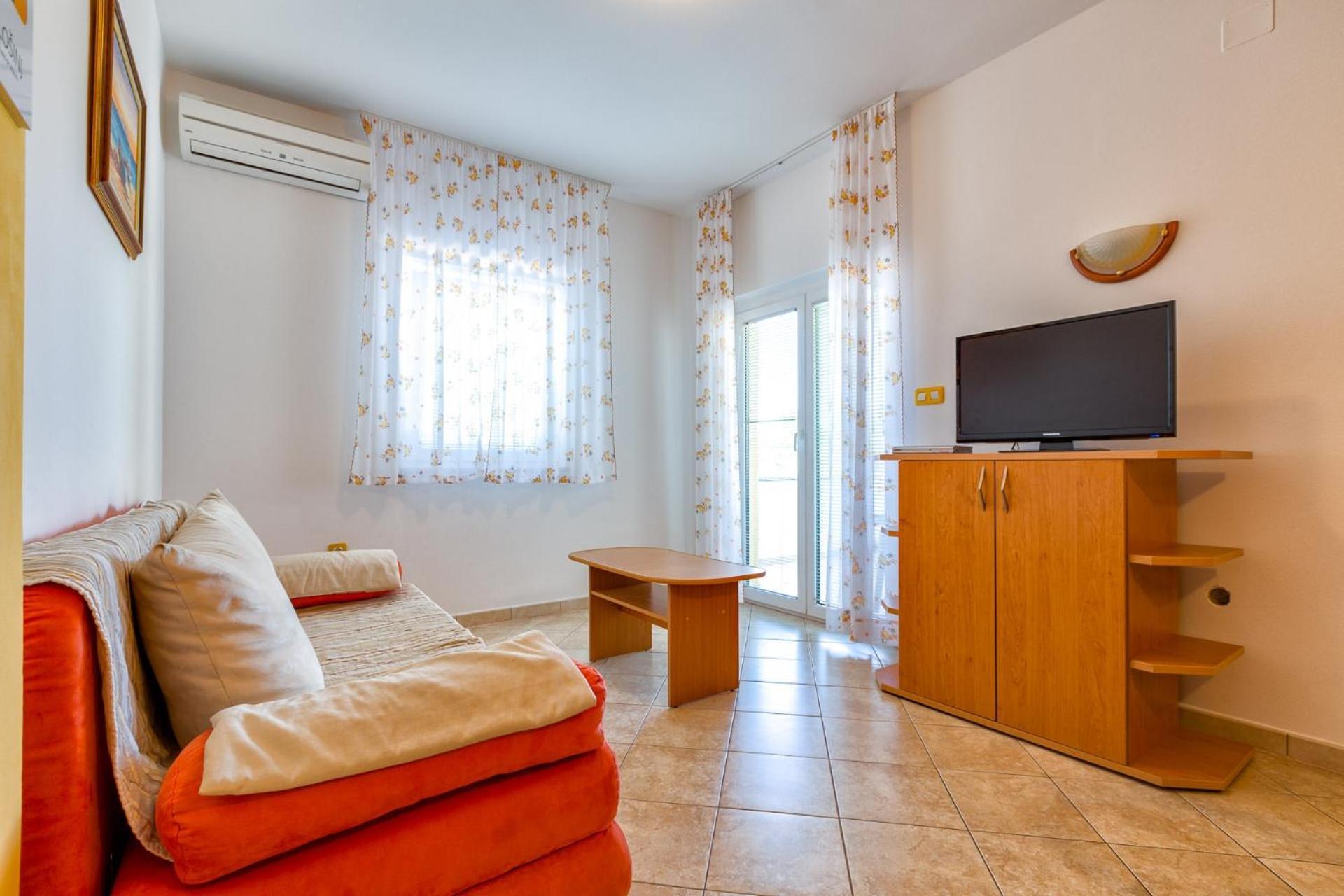 Apartments With A Parking Space Mali Lošinj Extérieur photo