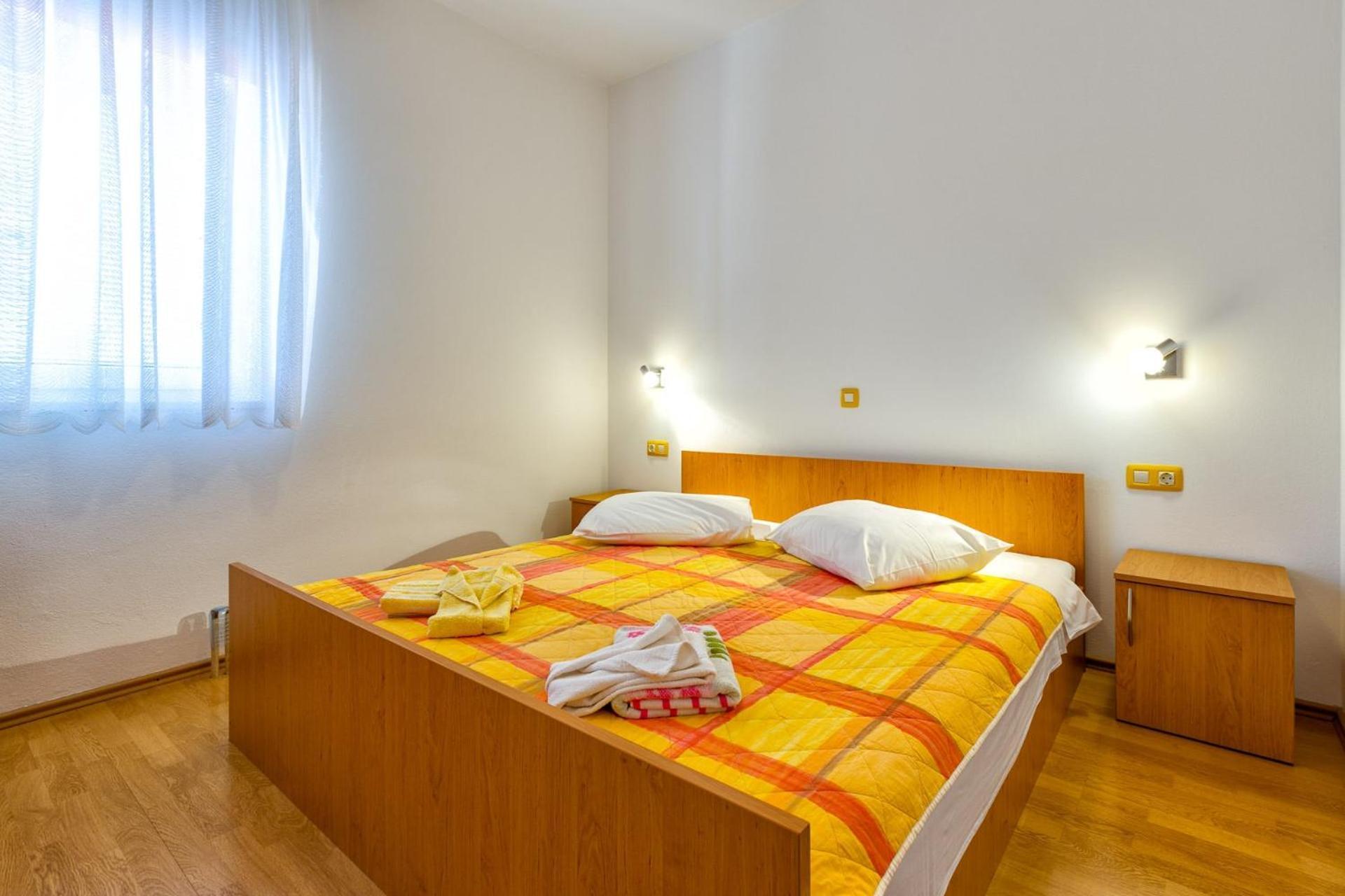 Apartments With A Parking Space Mali Lošinj Extérieur photo